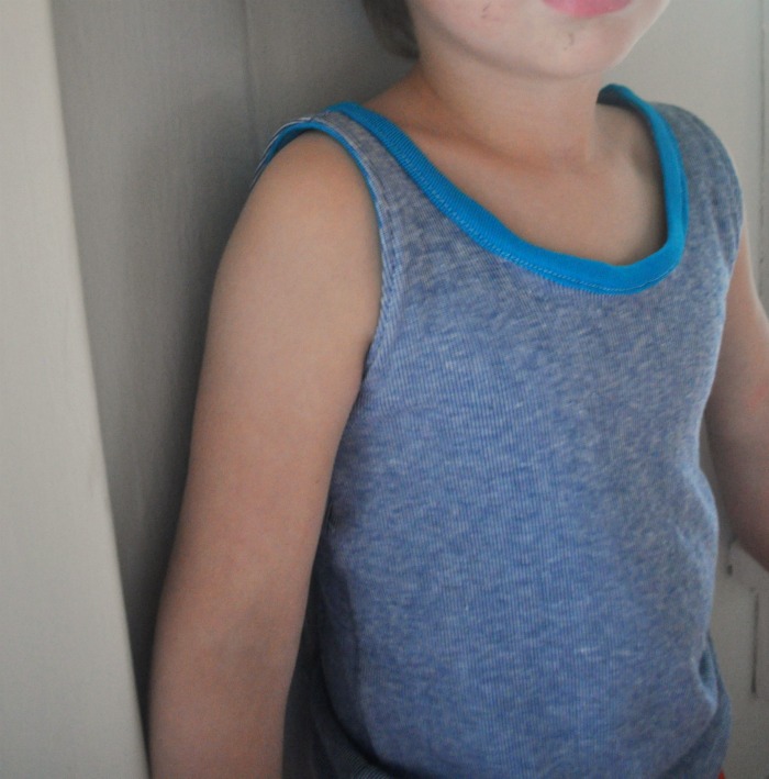muscle shirt