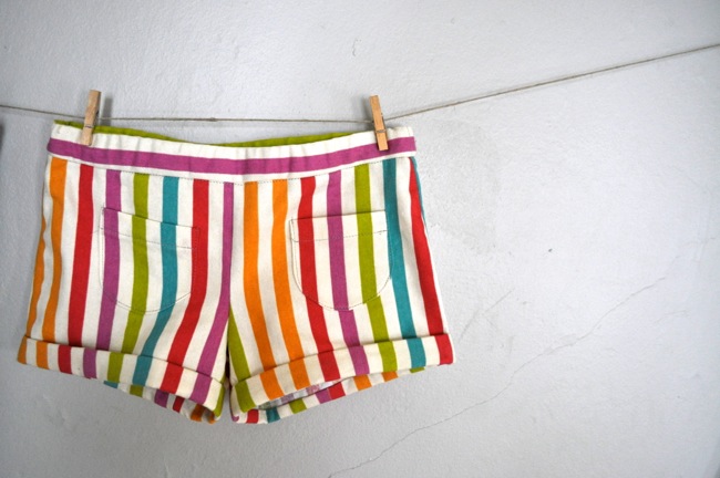 fruit stripe short shorts
